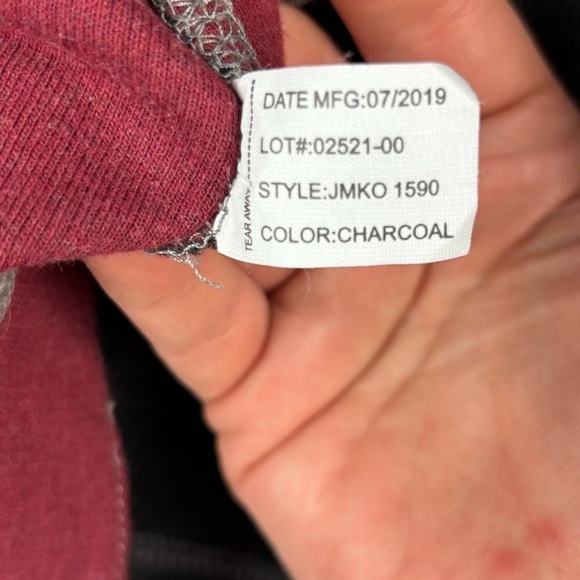 Johnnie O Charcoal 1/4 zip Men’s Pullover with Maroon inside Size XL Layering - Picture 7 of 9